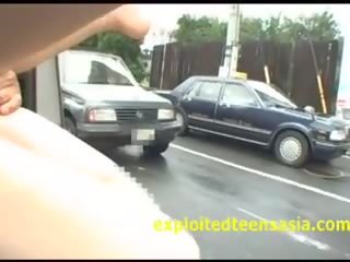 Japanese Public dirty movie In Mini Van Traffic For All To See Pussy