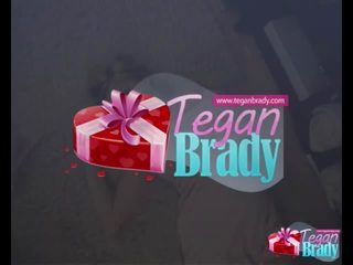 Tegan มี ขี้อาย