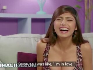 Mia khalifa - wawancara with english subtitles