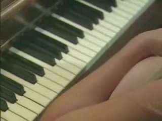 Chơi với của tôi mưa âm hộ là hơn vui vẻ sau đó chơi các đàn piano