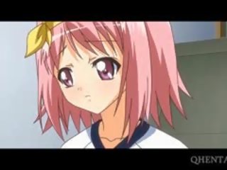Rózsaszín hajú anime iskola guminő eszik nyél tovább térd