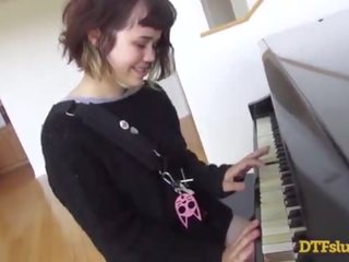 YHIVI videos OFF PIANO SKILLS FOLLOWED BY ROUGH dirty clip AND CUM OVER HER FACE! - Featuring: Yhivi / James Deen