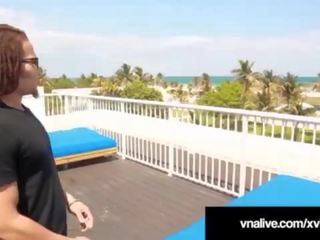 Bbw angelina castro ay pounded sa otel roof - vnalive.com!