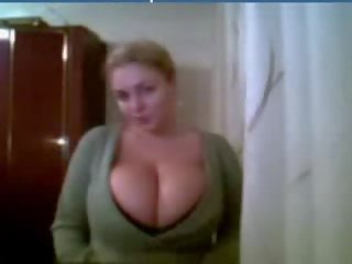 Busty Mommy Teasing On Webcam mov