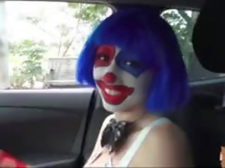Grand sexy Clown Gives A Head And Fucked