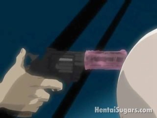 Enchanting brunette manga minx får muff knullet av en stor pistol